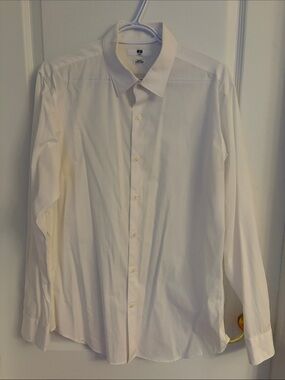 Uniqlo Men's Long-Sleeve Slim Fit White Dress Shirt